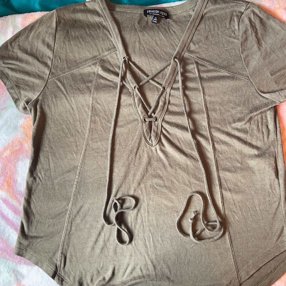 Fashion nova top